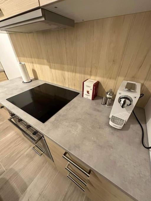 Apartamento Direkt Bei U1 Viena Exterior foto